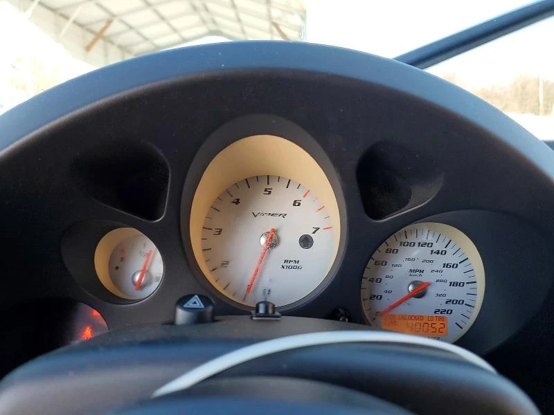 Dodge Viper SRT-10* CARFAX* 8.3L V10, снимка 9 - Автомобили и джипове - 53953846