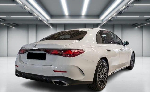 Mercedes-Benz E 300 de = AMG Line = Гаранция, снимка 2 - Автомобили и джипове - 54215677