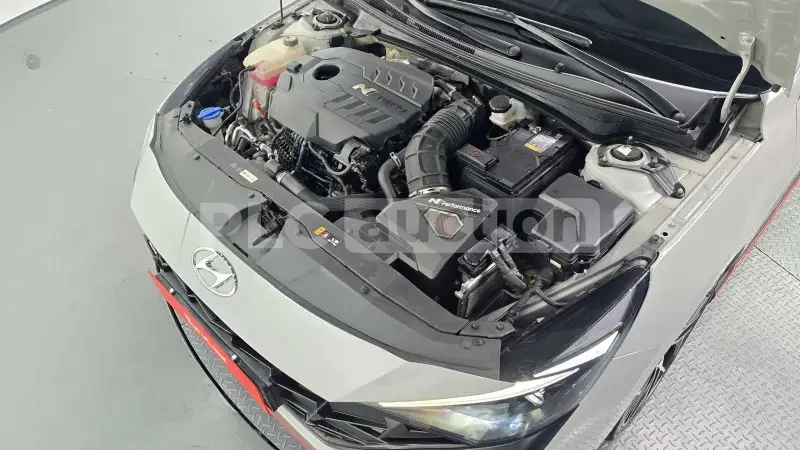 Hyundai Elantra, снимка 6 - Автомобили и джипове - 55036587