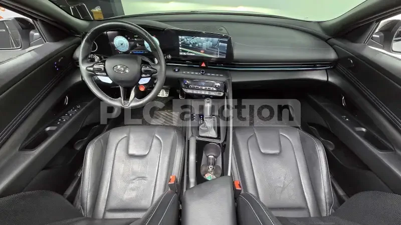 Hyundai Elantra, снимка 7 - Автомобили и джипове - 55036587