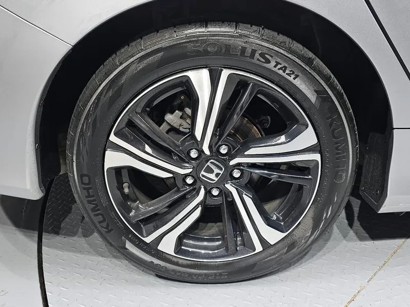 Honda Civic 2.0 10Th Generation, снимка 5 - Автомобили и джипове - 55727272