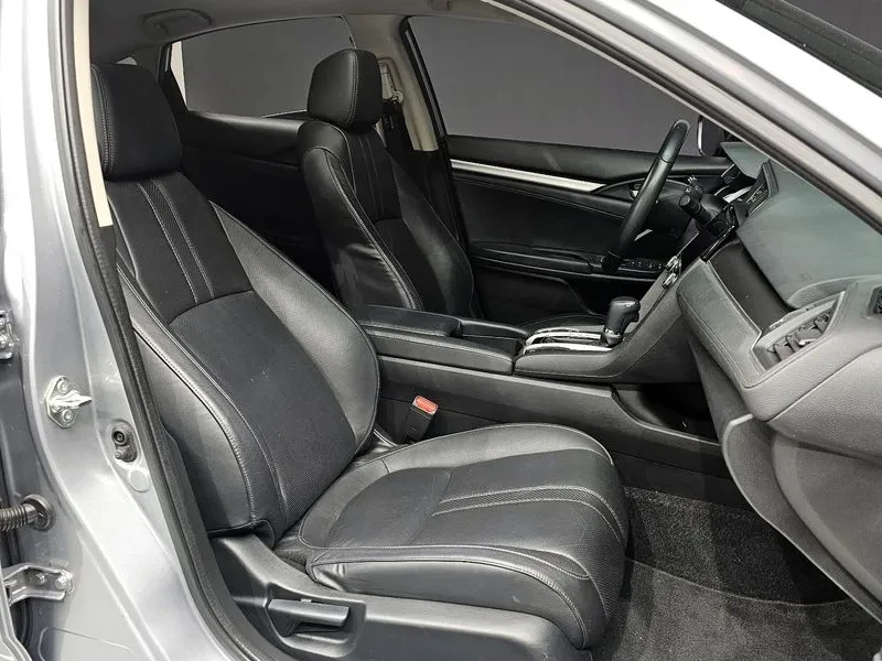 Honda Civic 2.0 10Th Generation, снимка 11 - Автомобили и джипове - 55727272