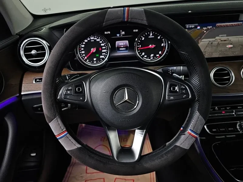 Mercedes-Benz E 220 W213 4Matic Exclusive, снимка 15 - Автомобили и джипове - 55921816