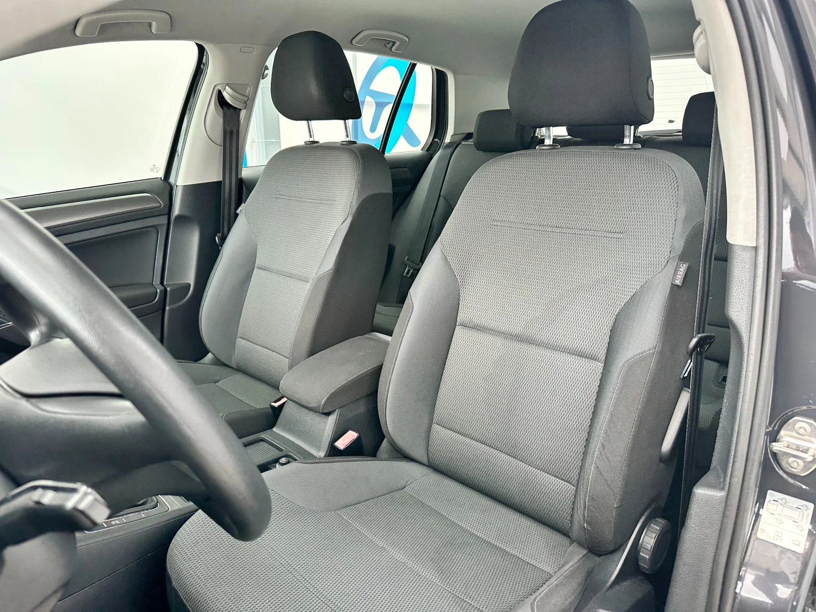 VW Golf 1.6TDI 110k.c Euro5B | Mobile.bg   13