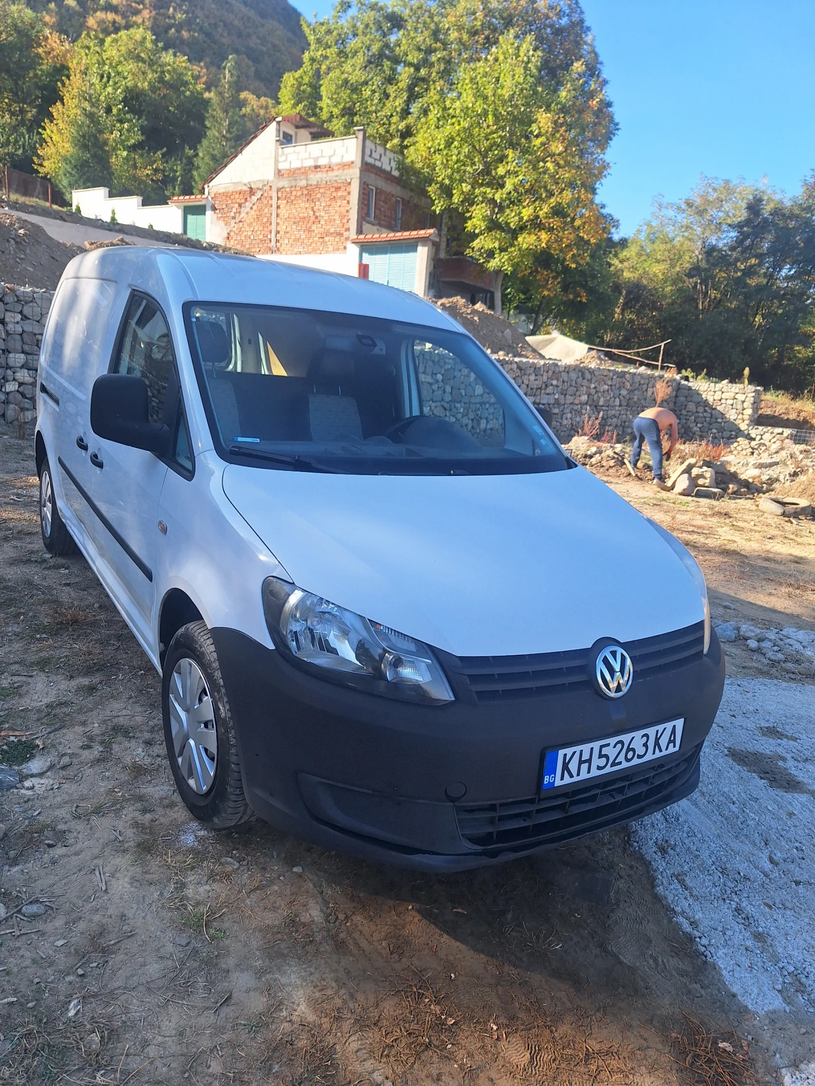 VW Caddy 1.6 - изображение 2