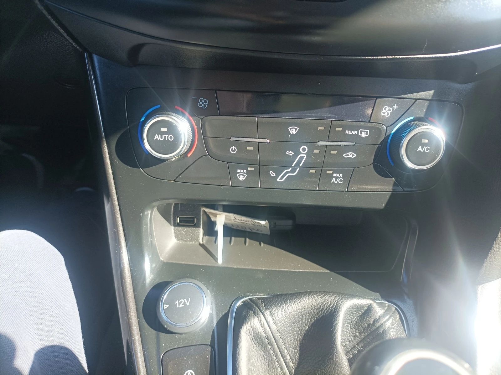 Ford Focus 1.0I-125K.C-TITANIUM-EURO6-NAVI | Mobile.bg   17