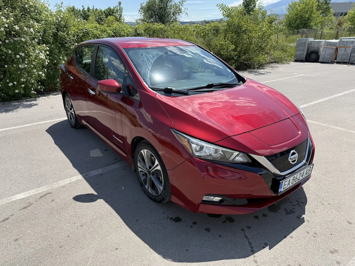 Nissan Leaf   - изображение 3