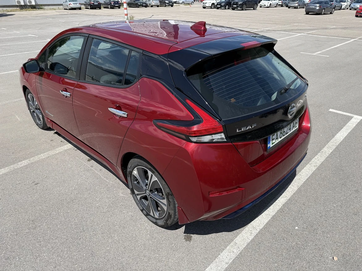 Nissan Leaf   - изображение 6