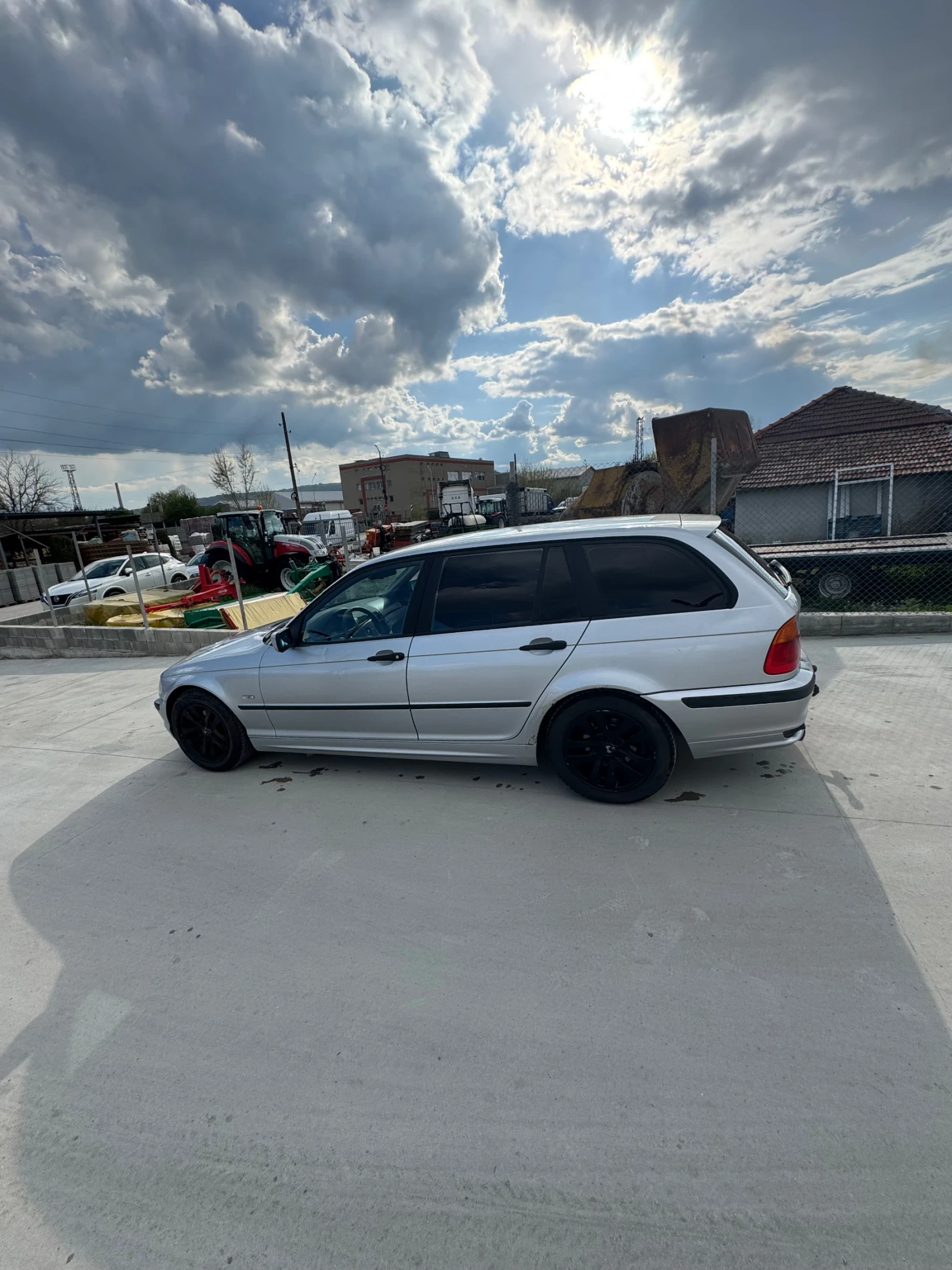 BMW 318  - изображение 3