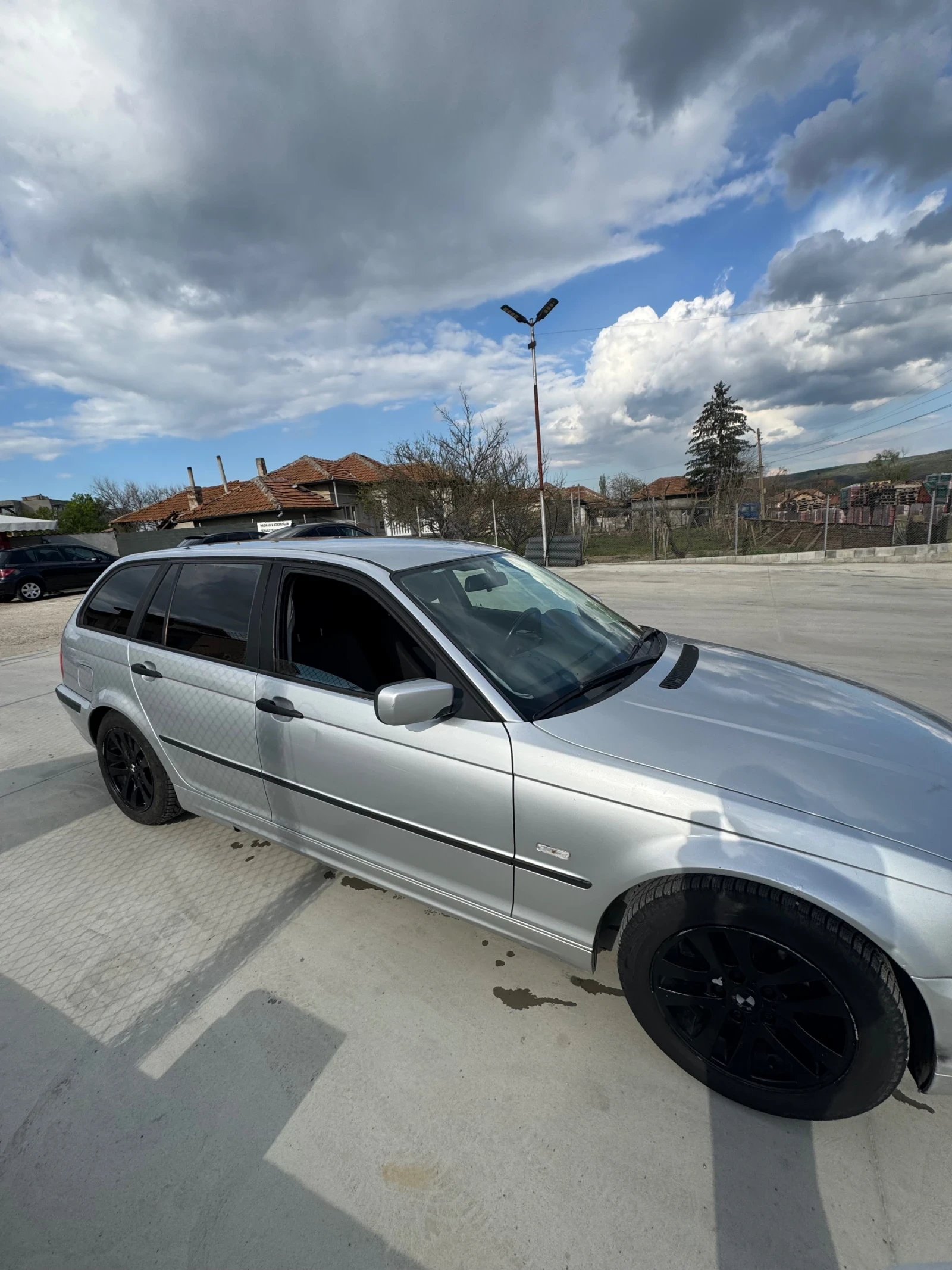 BMW 318  - изображение 2