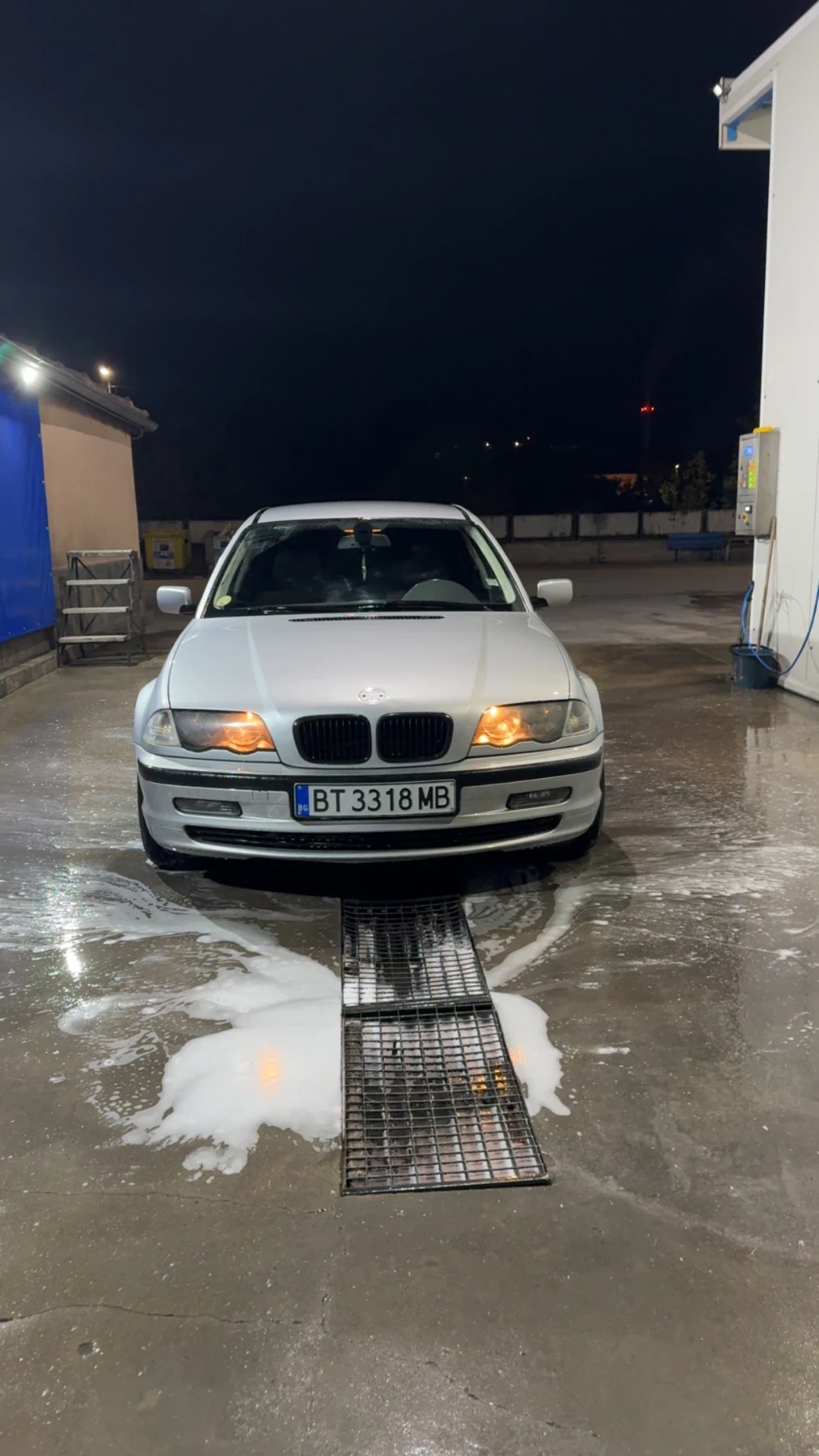 BMW 318  - изображение 6