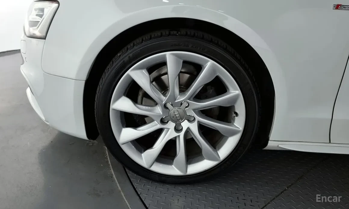 Audi A5 2.0TDI quattro design sportback 8TA - изображение 5