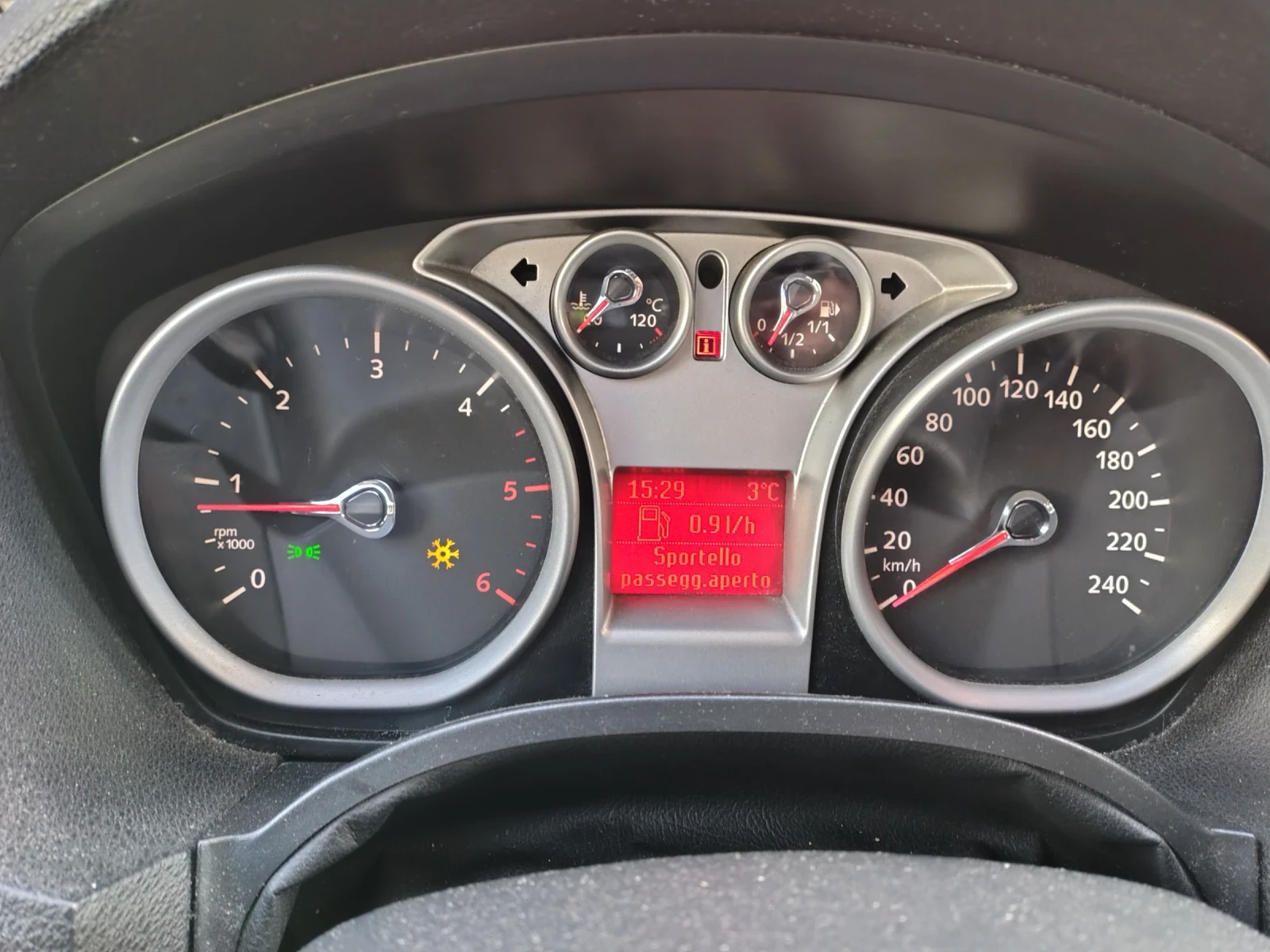 Ford C-max  - изображение 2
