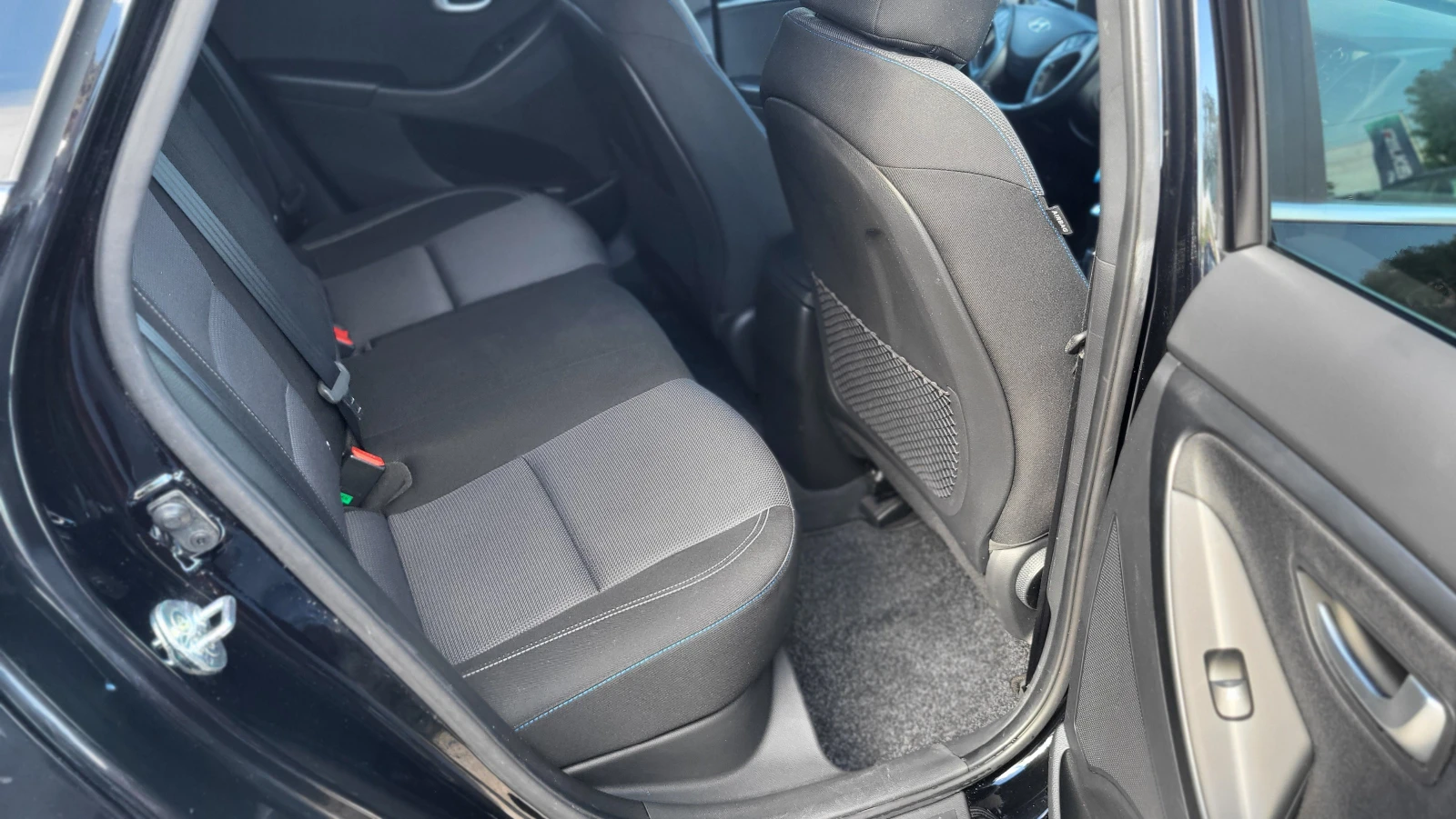 Hyundai I30 1.4i - изображение 7