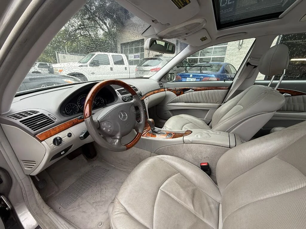 Mercedes-Benz E 500 * 4MATIC* АвтоКредит (ЦЕНА ДО БГ) - изображение 10