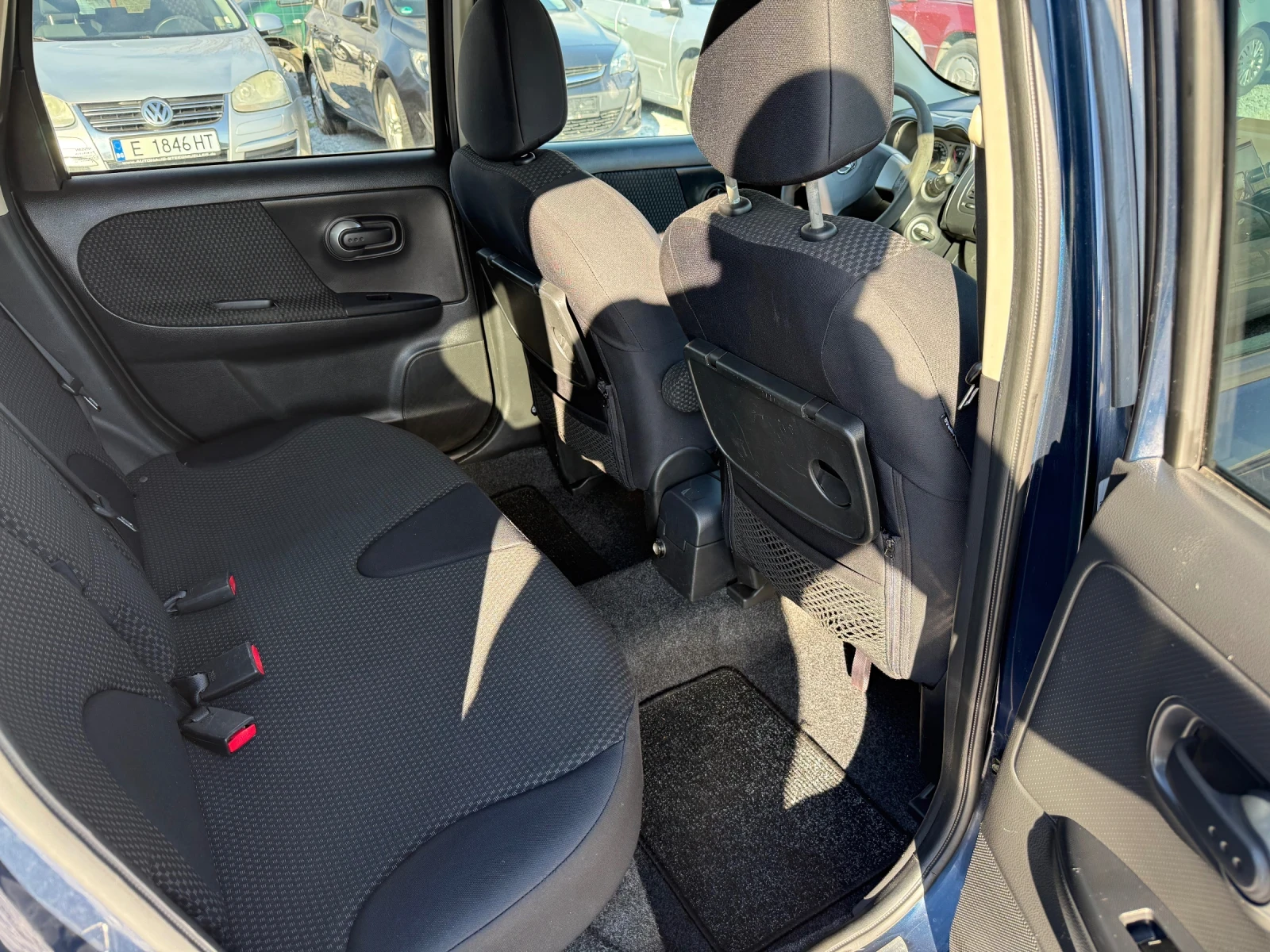 Nissan Note 1.4 90кс - изображение 10