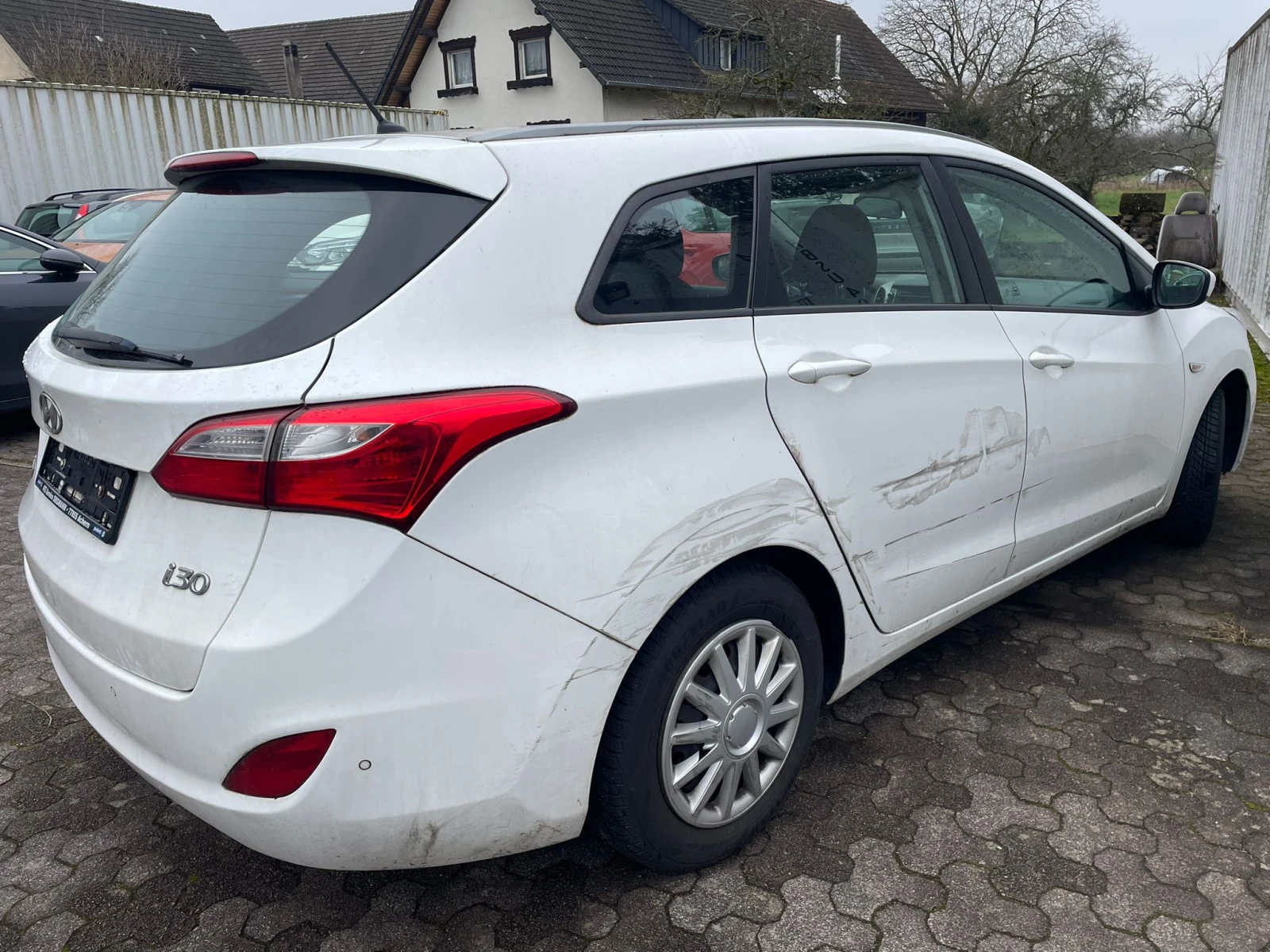 Hyundai I30 1.6 CRDi Германия  - изображение 7