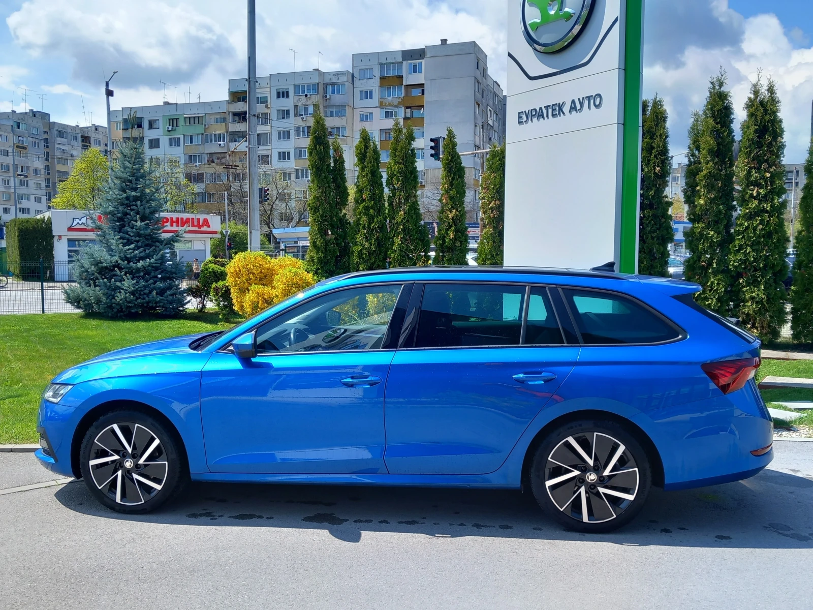 Skoda Octavia 2.0TSI/4x4/7DSG, снимка 5 - Автомобили и джипове - 54236999