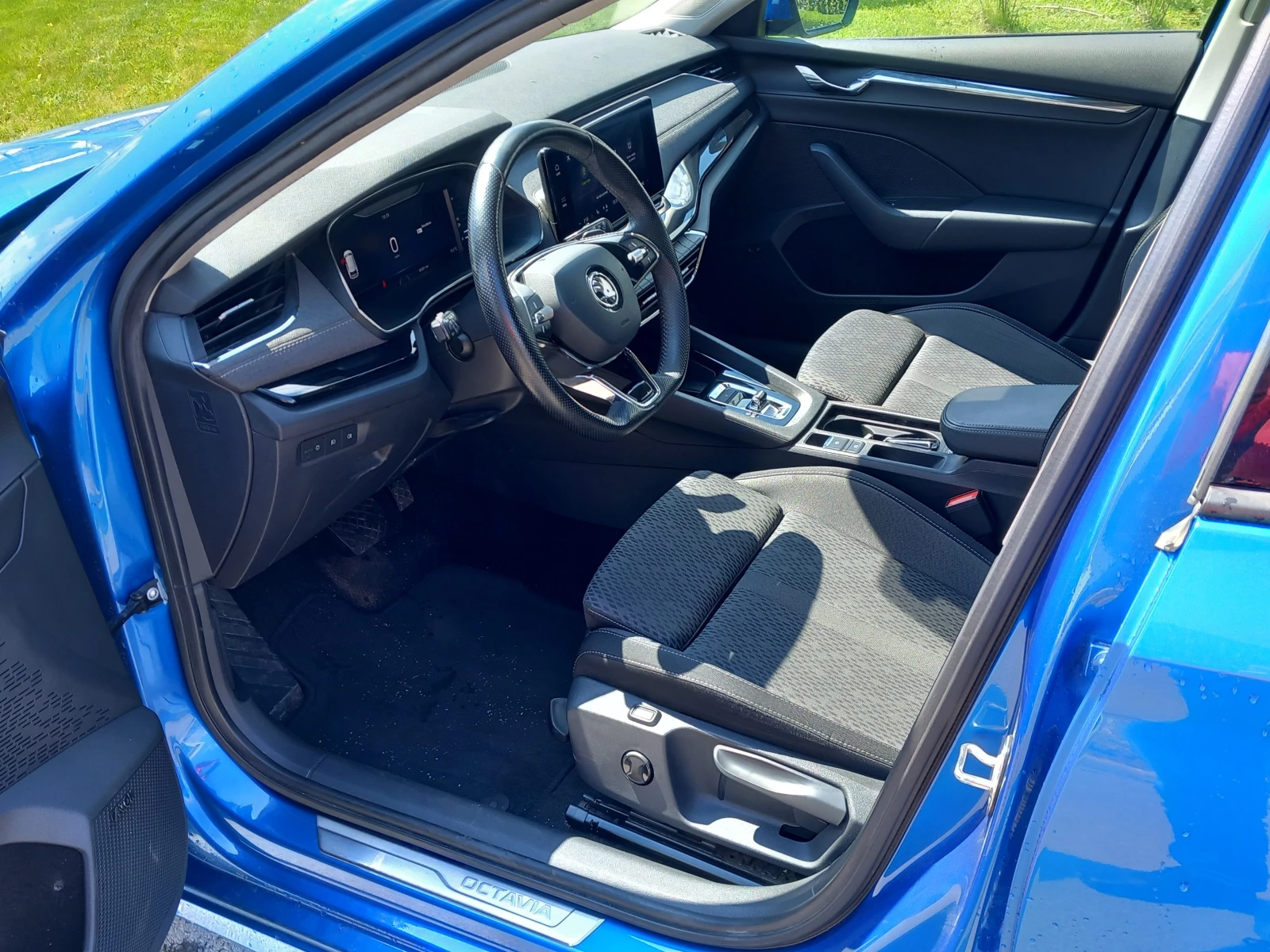 Skoda Octavia 2.0TSI/4x4/7DSG, снимка 6 - Автомобили и джипове - 54236999