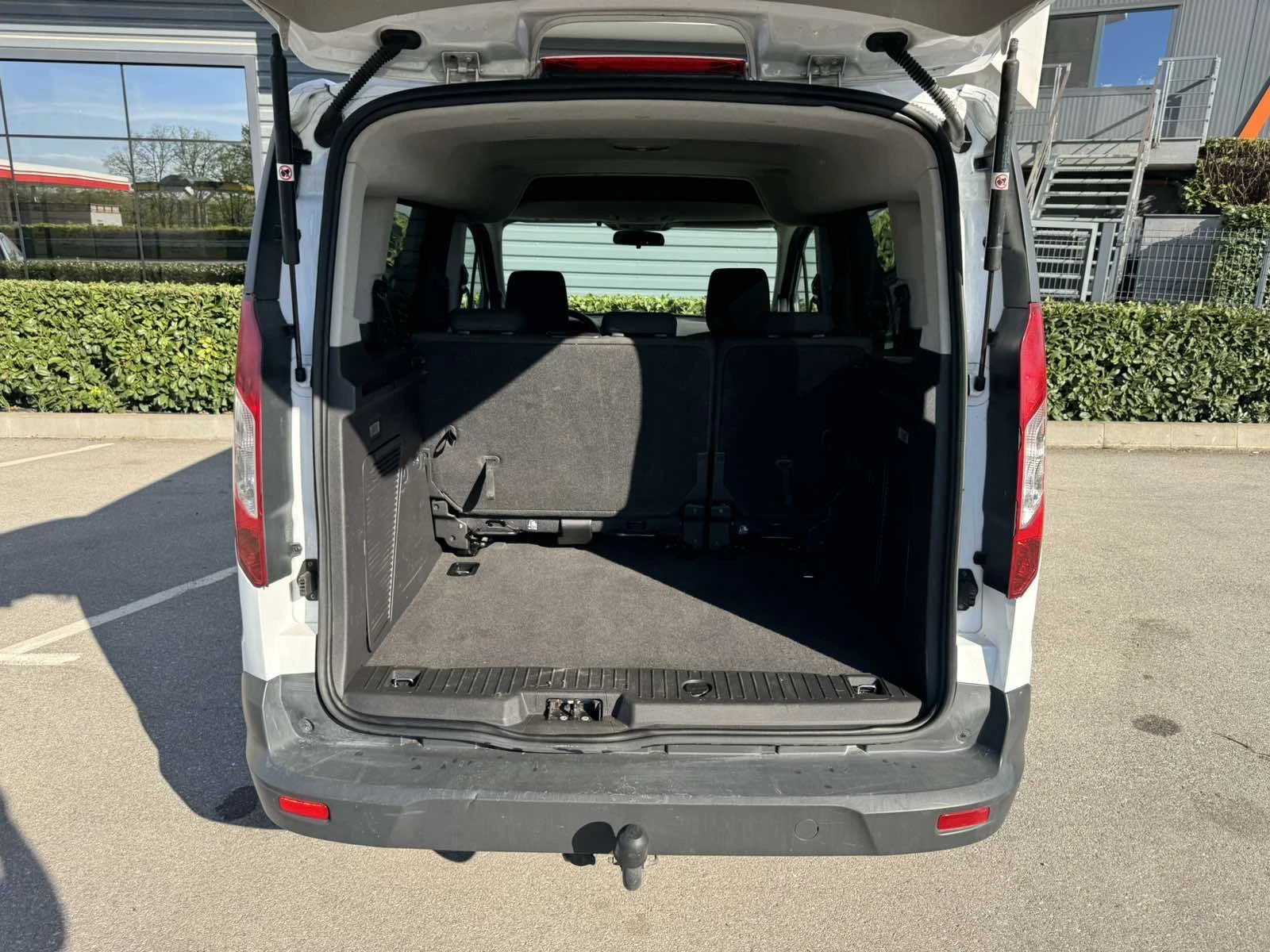 Ford Tourneo Connect ТОП СЪСТОЯНИЕ, снимка 13 - Автомобили и джипове - 54306210