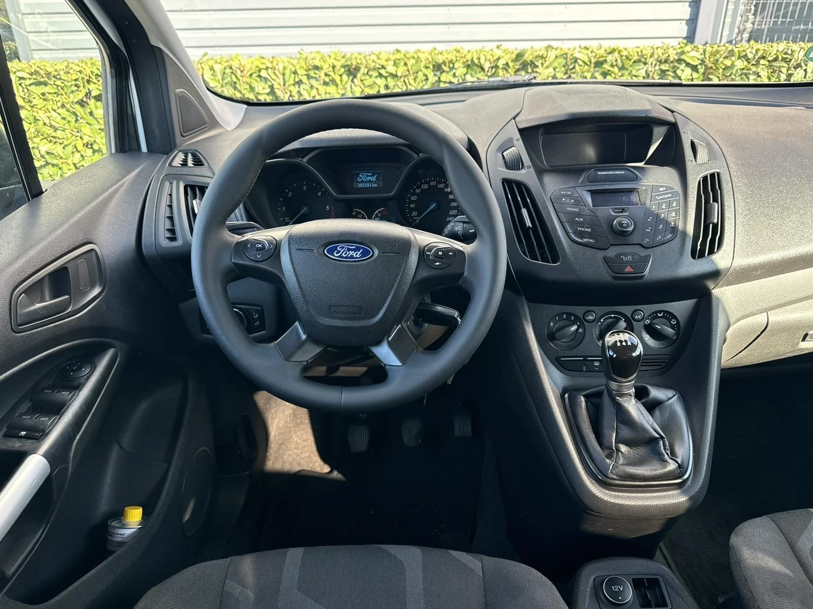 Ford Tourneo Connect ТОП СЪСТОЯНИЕ, снимка 10 - Автомобили и джипове - 54306210