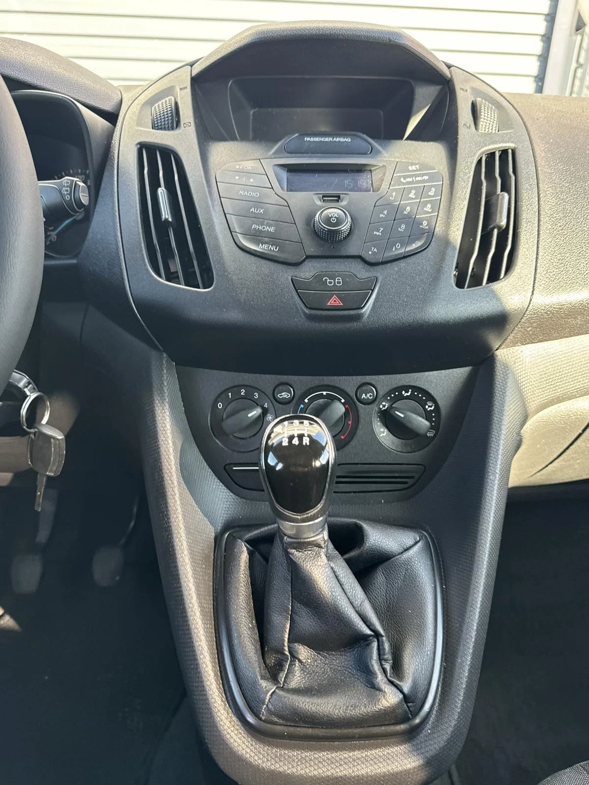 Ford Tourneo Connect ТОП СЪСТОЯНИЕ, снимка 12 - Автомобили и джипове - 54306210