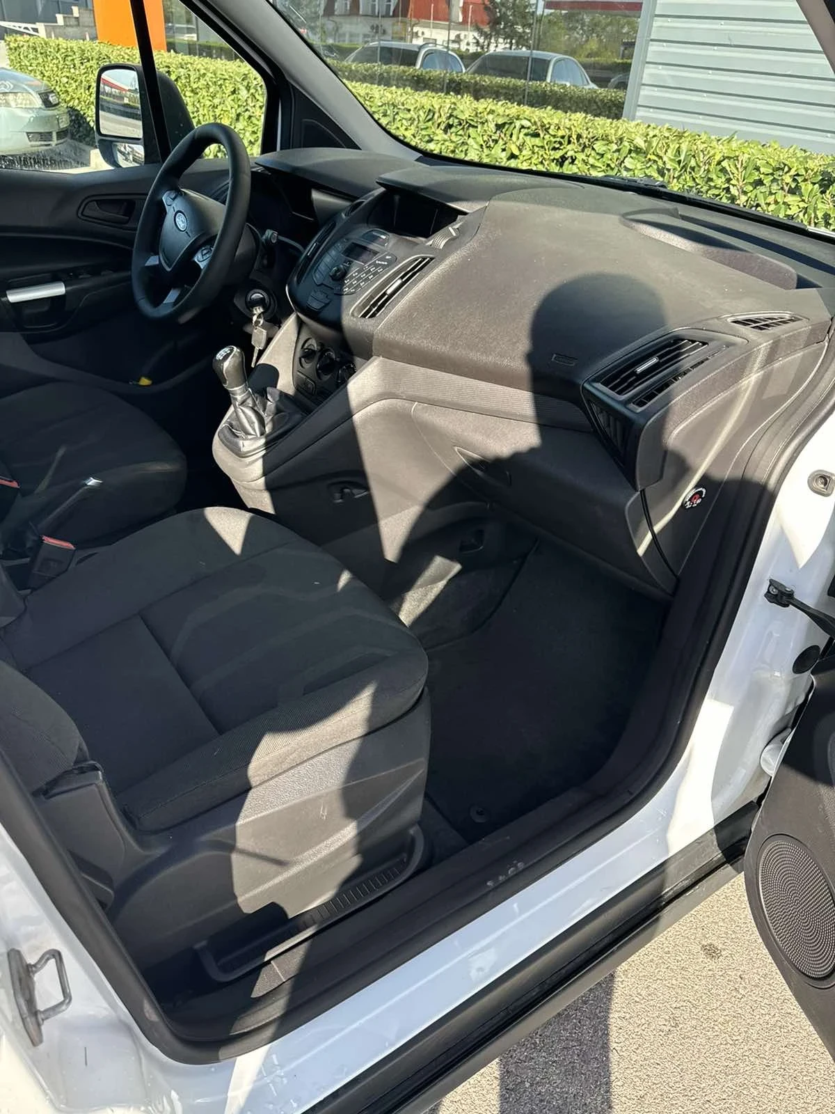 Ford Tourneo Connect ТОП СЪСТОЯНИЕ, снимка 8 - Автомобили и джипове - 54306210