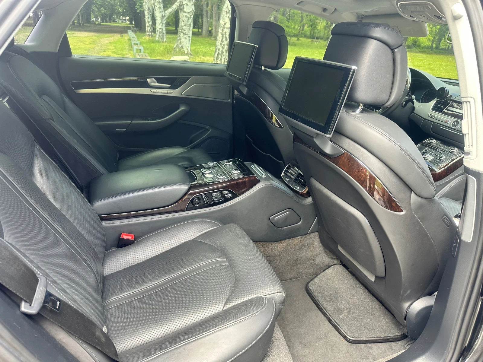 Audi A8 Long 4.2 TDI Всички Екстри, снимка 14 - Автомобили и джипове - 54598867