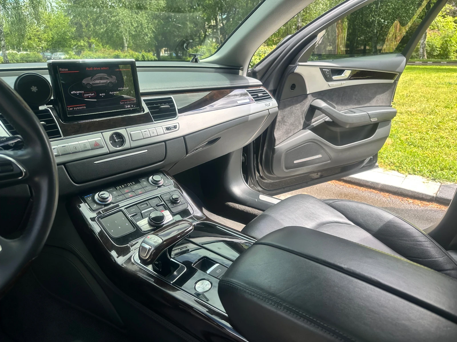 Audi A8 Long 4.2 TDI Всички Екстри, снимка 10 - Автомобили и джипове - 54598867
