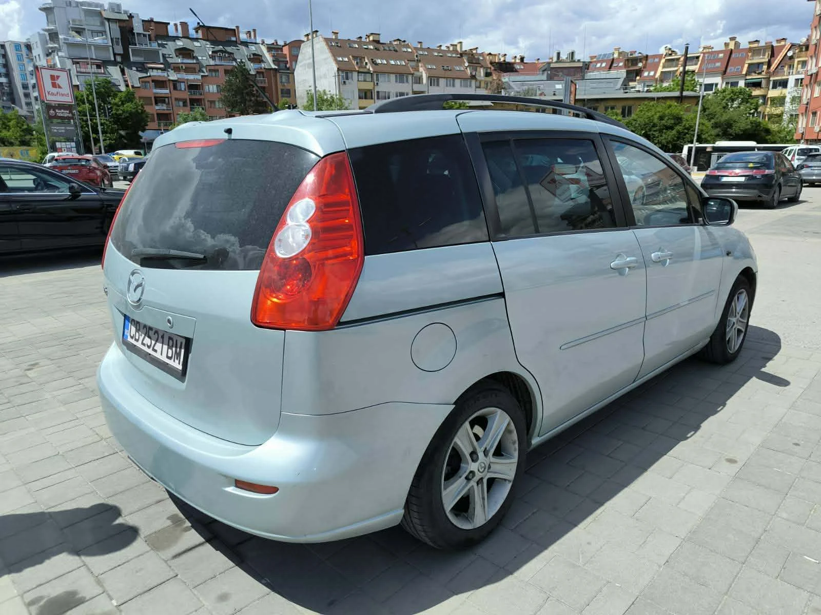 Mazda 5, снимка 2 - Автомобили и джипове - 54649268