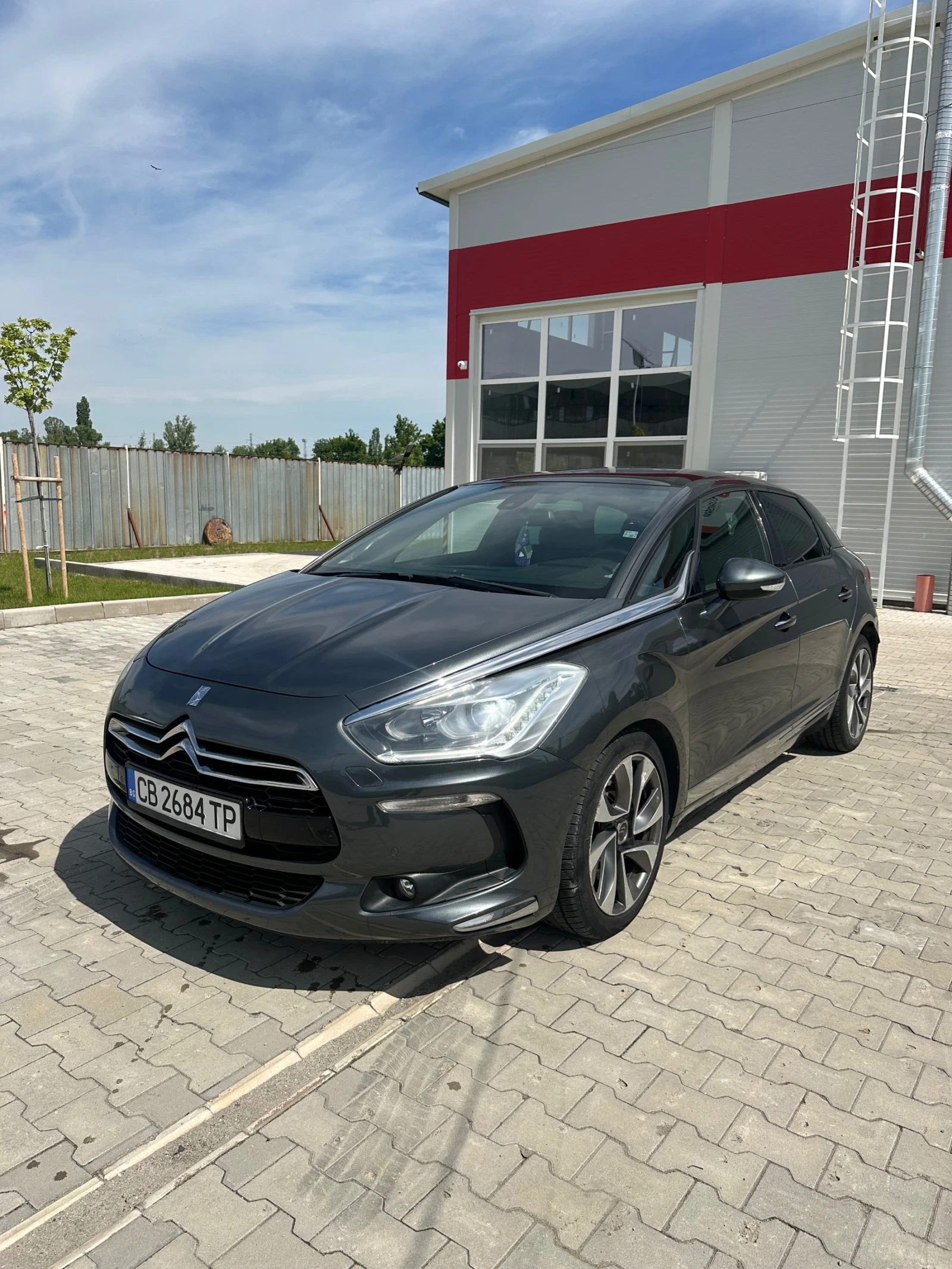Citroen DS5