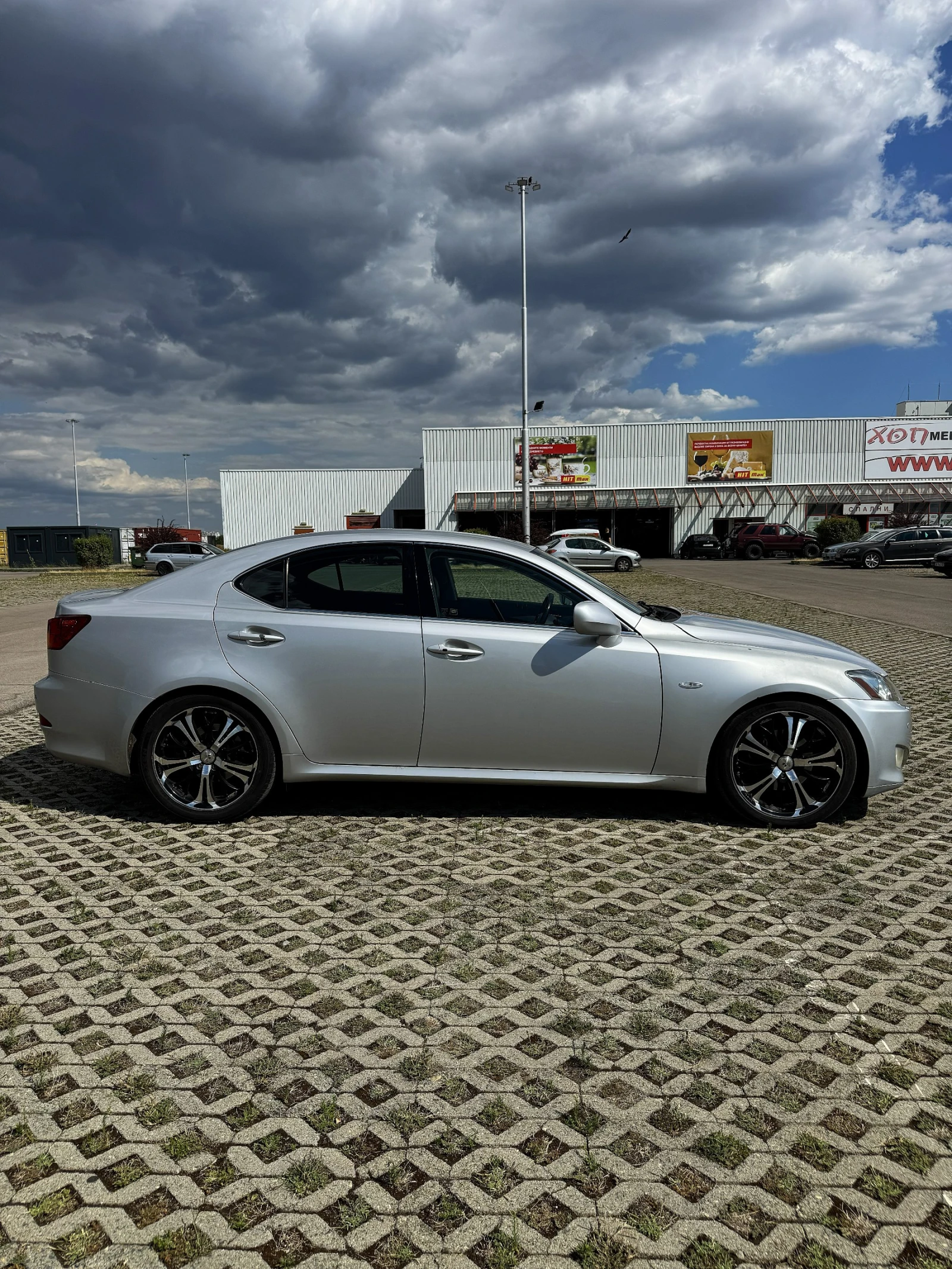 Lexus IS 220d, снимка 4 - Автомобили и джипове - 55494254