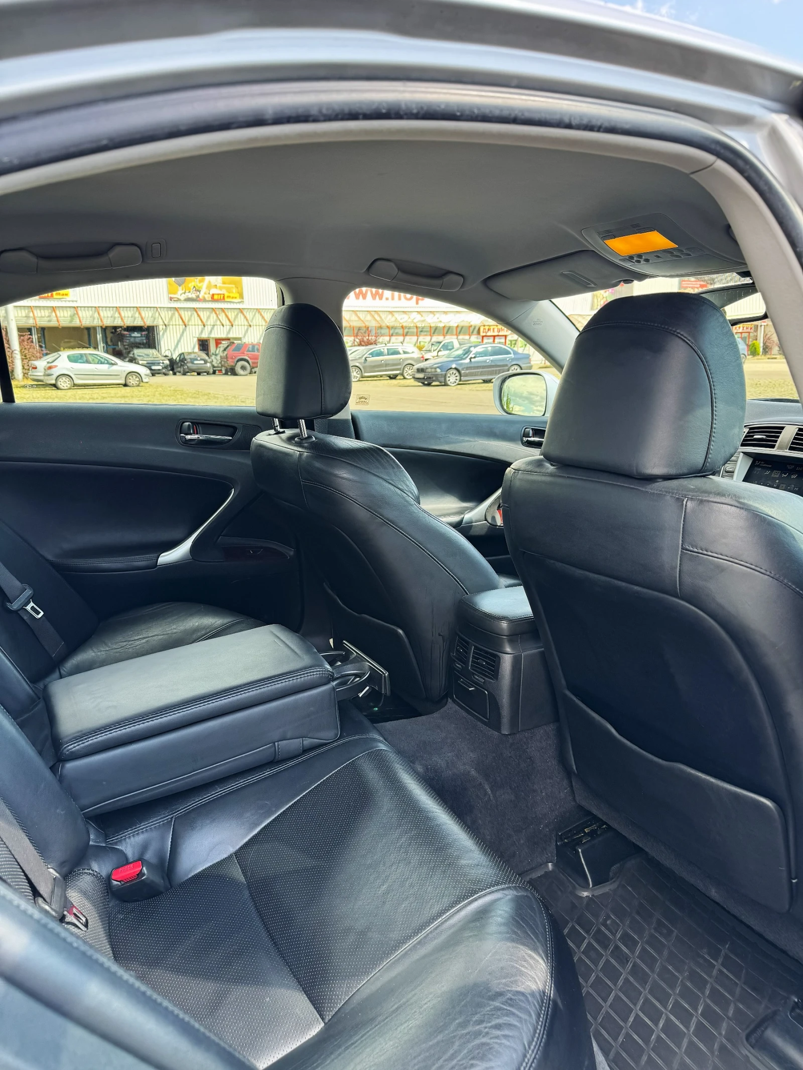 Lexus IS 220d, снимка 14 - Автомобили и джипове - 55494254