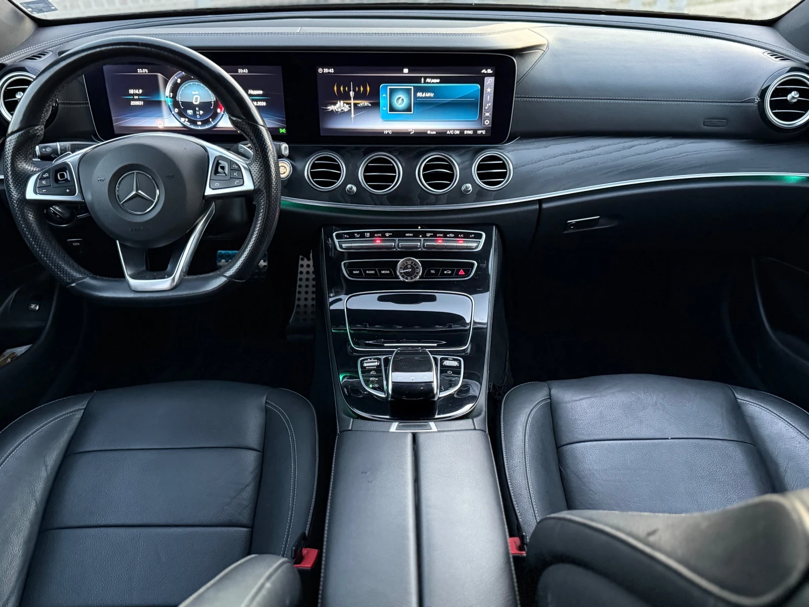 Mercedes-Benz E 220 4MATIC* BRABUS-PACK* PODGREV* HEAD-UP* DIGITAL, снимка 9 - Автомобили и джипове - 55513380
