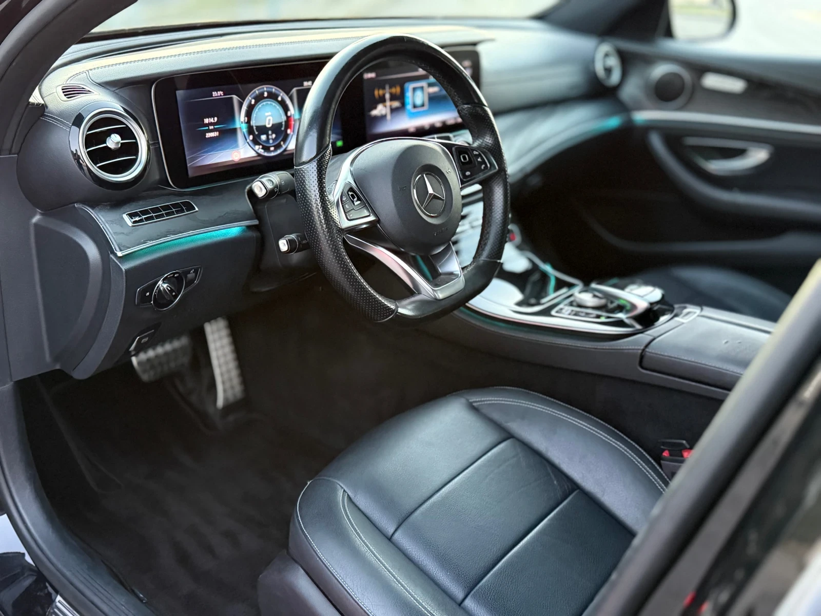 Mercedes-Benz E 220 4MATIC* BRABUS-PACK* PODGREV* HEAD-UP* DIGITAL, снимка 7 - Автомобили и джипове - 55513380