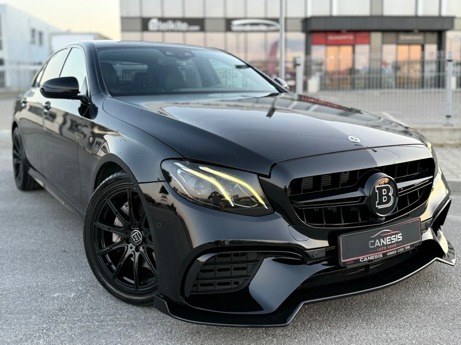 Mercedes-Benz E 220 4MATIC* BRABUS-PACK* PODGREV* HEAD-UP* DIGITAL, снимка 3 - Автомобили и джипове - 55513380