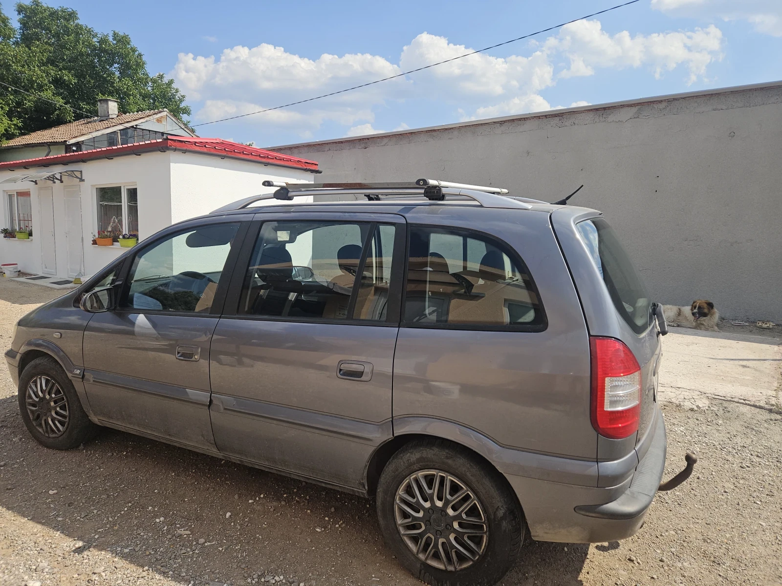 Opel Zafira Бензин, 1.8; СВ номер; ВСИЧКО платено до 06.27г., снимка 4 - Автомобили и джипове - 55587634