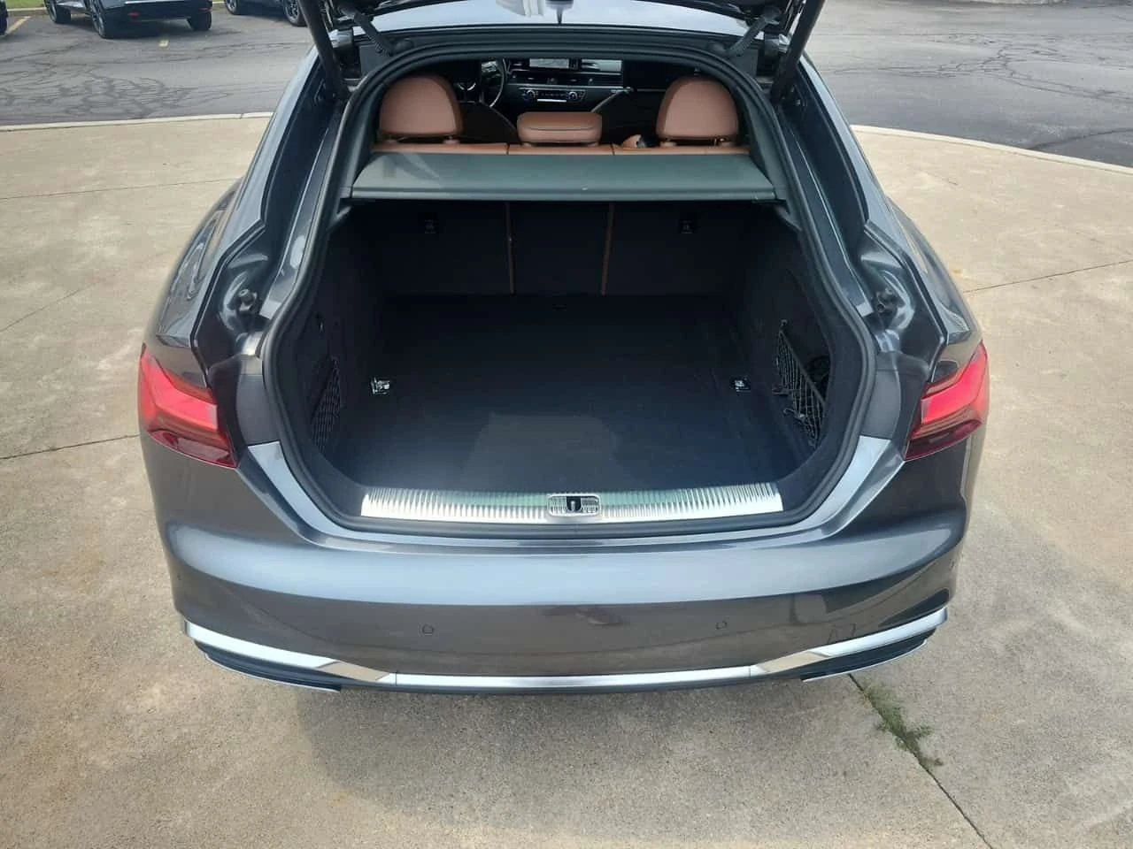 Audi A5 S-Line * 45TFIS Quattro * Progressiv * CARFAX * , снимка 13 - Автомобили и джипове - 55636539