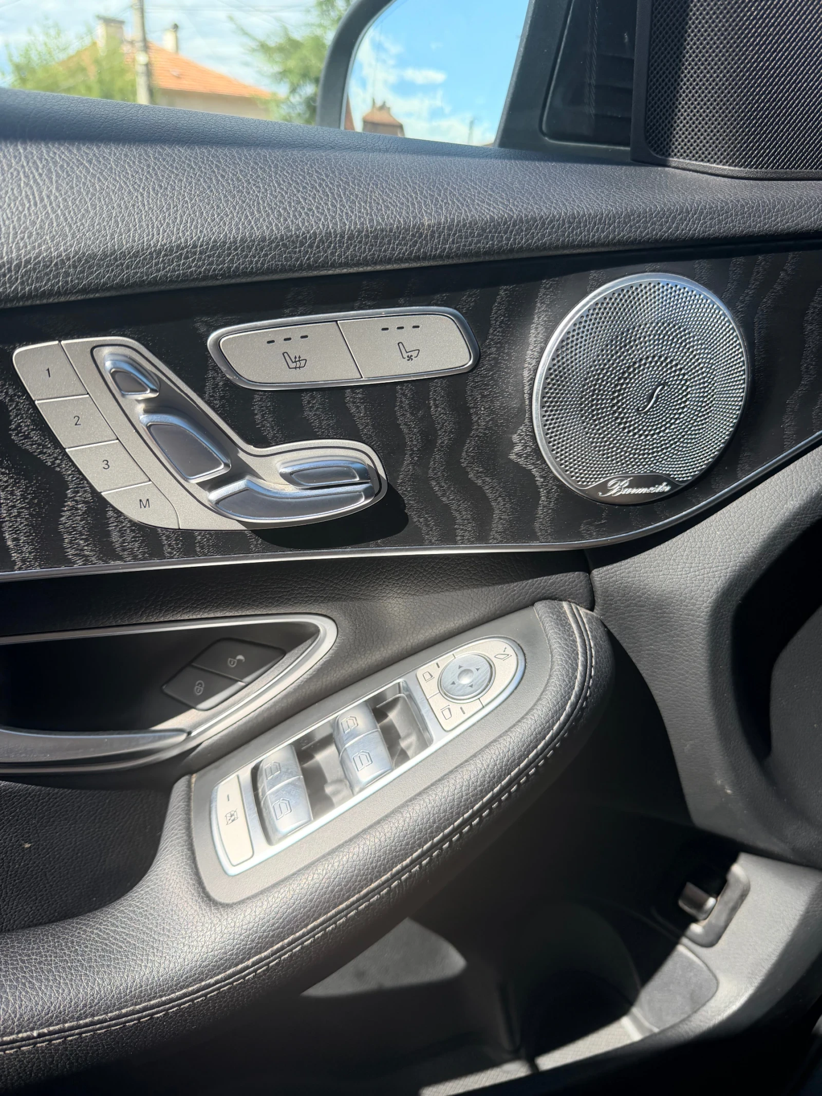 Mercedes-Benz C 250  AMG | AIRMATIC | BURMESTER | H, снимка 15 - Автомобили и джипове - 56197225