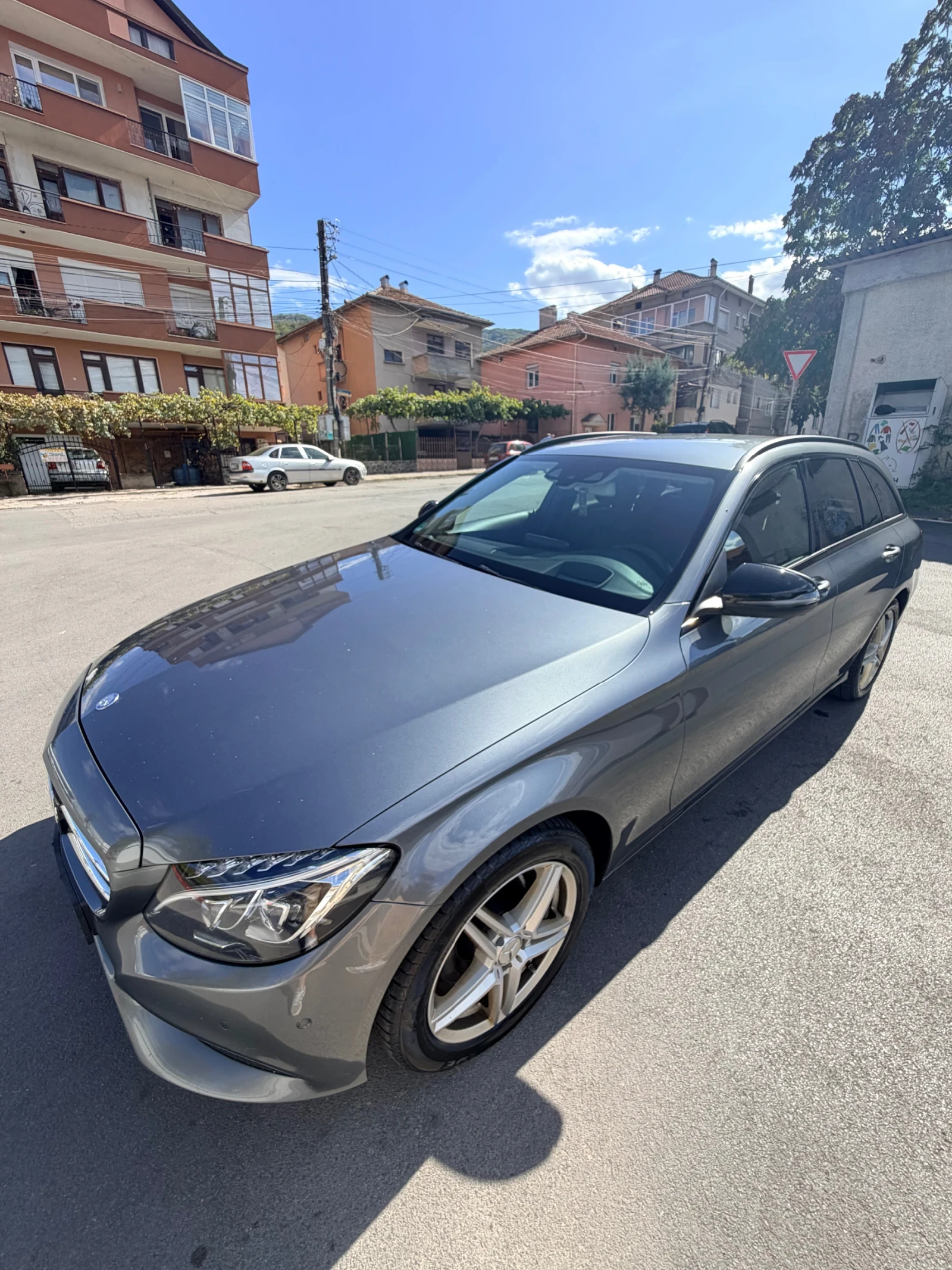 Mercedes-Benz C 250  AMG | AIRMATIC | BURMESTER | H, снимка 7 - Автомобили и джипове - 56197225