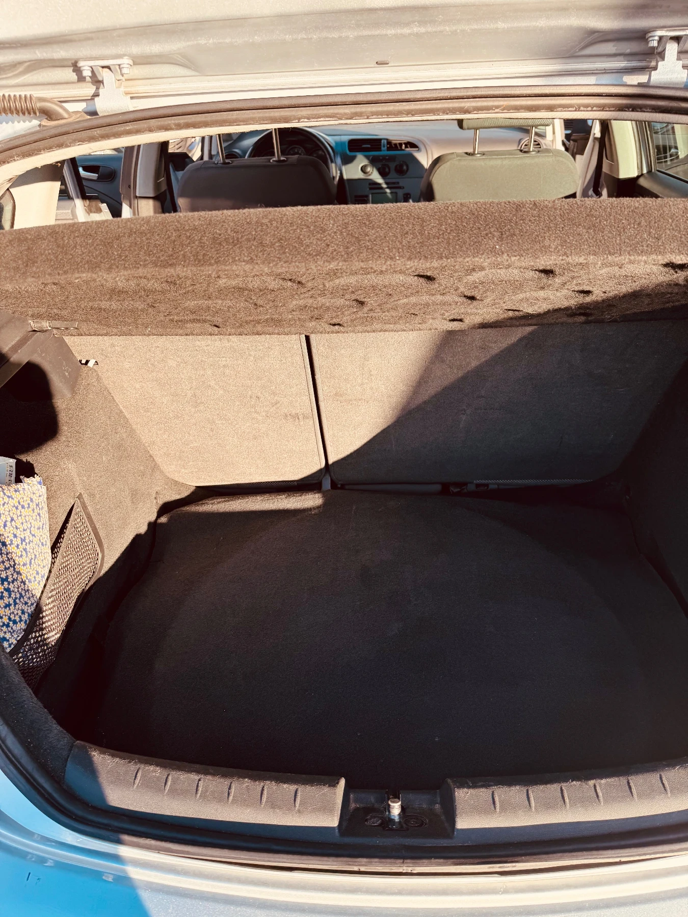 Seat Leon Газ, снимка 9 - Автомобили и джипове - 56289299