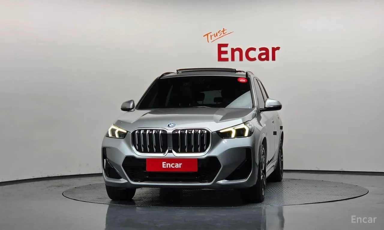 BMW iX1 * xDrive 30 M Sport *  | Mobile.bg � ����������� 3