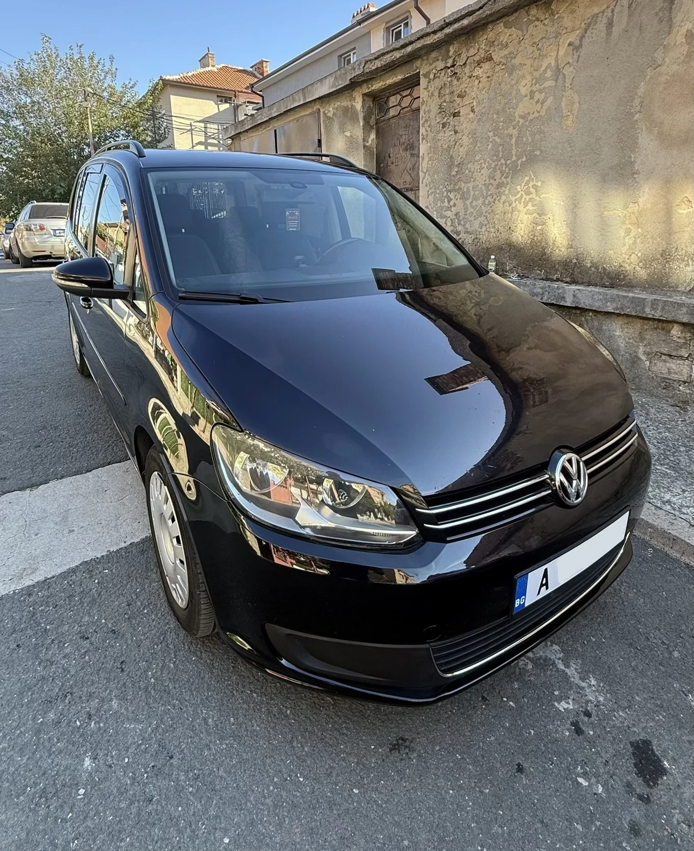 VW Touran, снимка 2 - Автомобили и джипове - 56398698