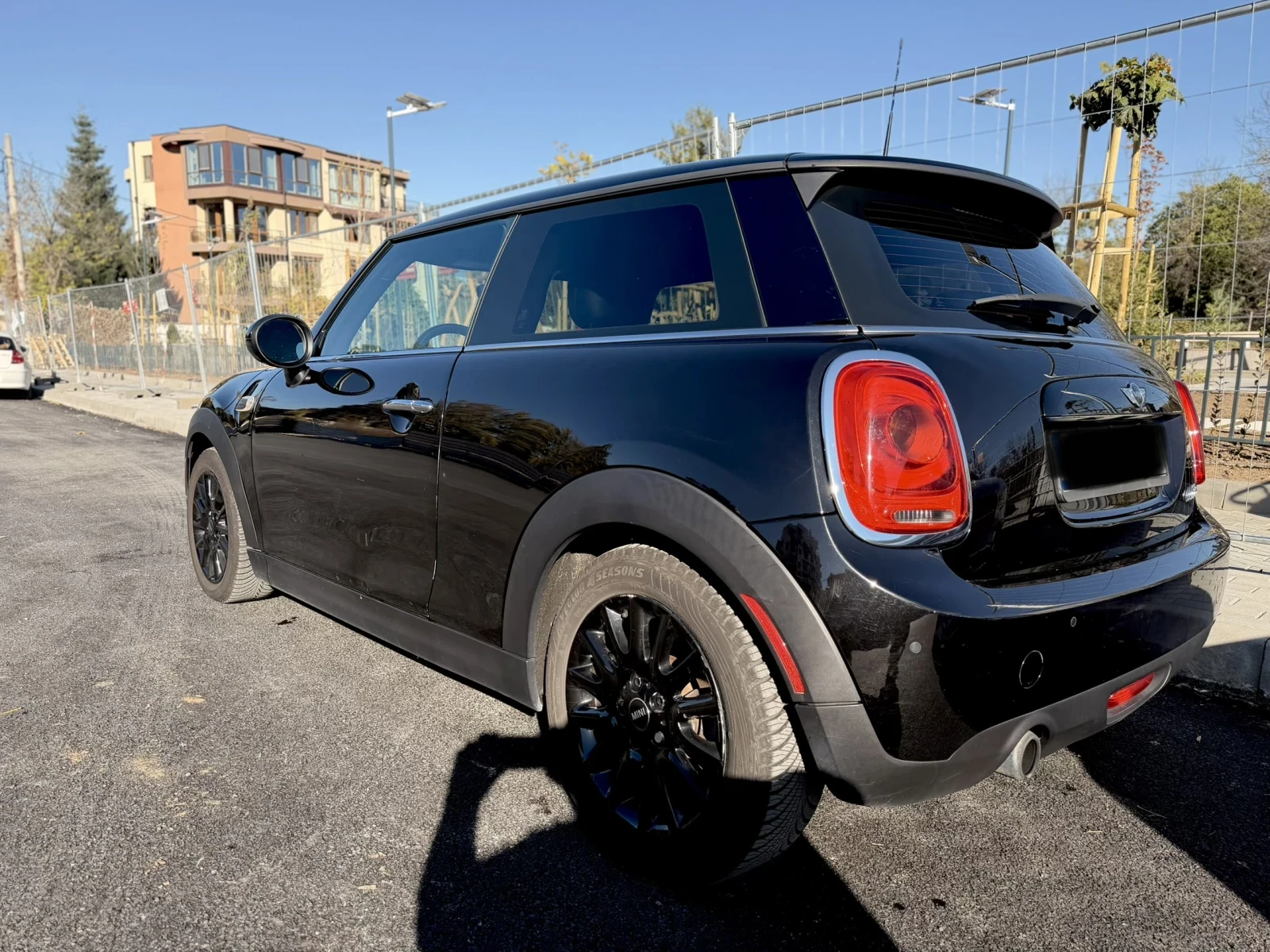 Mini Cooper 1.5/Пълно автокаско/Парктроник , снимка 4 - Автомобили и джипове - 56593175