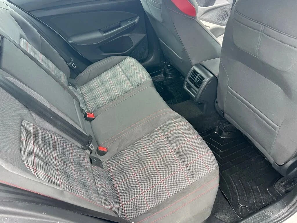 VW Golf, снимка 14 - Автомобили и джипове - 56737232