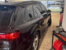 Audi SQ7 * 4.0 TFSI quattro * CARFAX * БЕЗ ПЪРВОНАЧАЛНА ВНО, снимка 3