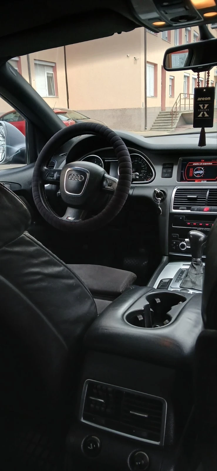 Audi Q7, снимка 4 - Автомобили и джипове - 55352568