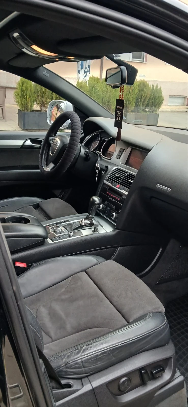 Audi Q7, снимка 5 - Автомобили и джипове - 55352568