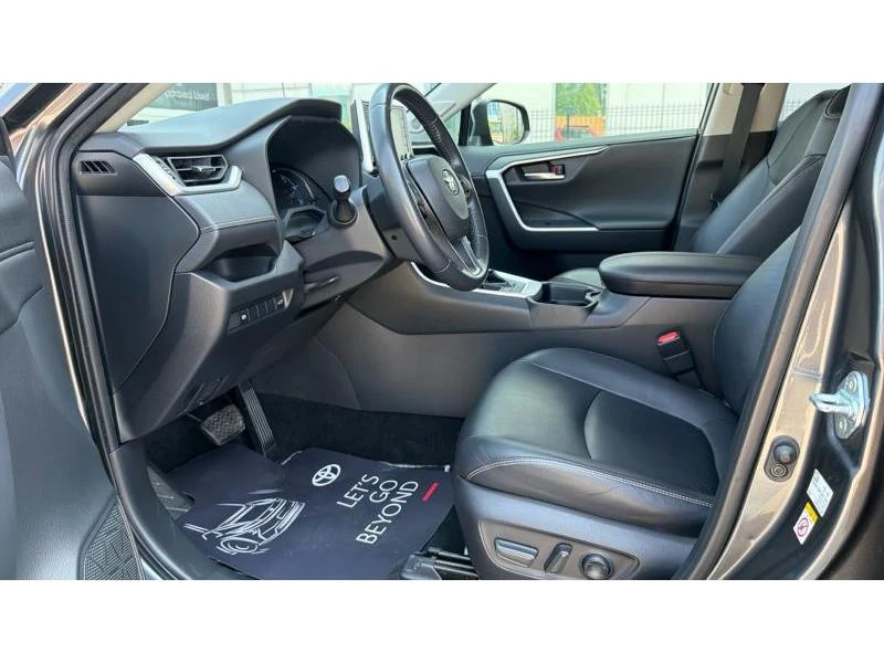 Toyota Rav4 2.5HSD LUXURY FWD, снимка 12 - Автомобили и джипове - 55951825