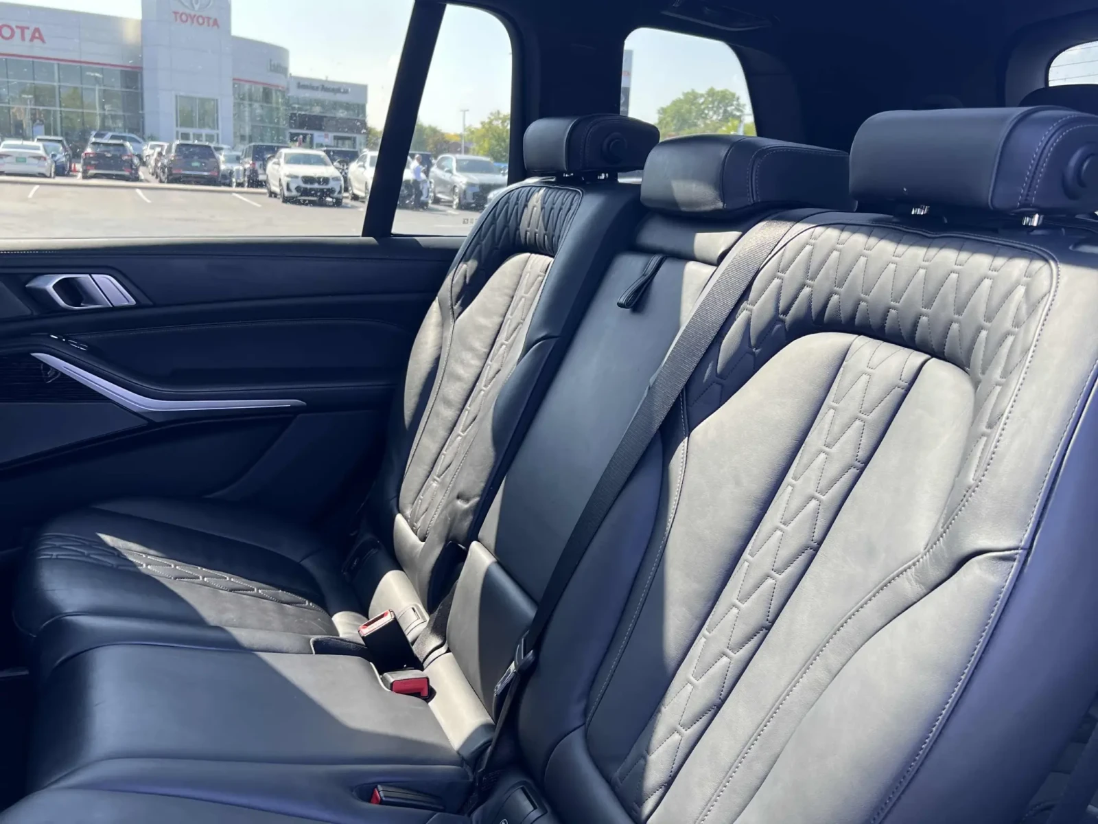 BMW X7 * 40i* CARFAX * БЕЗ ПЪРВОНАЧАЛНА ВНОСКА - изображение 9